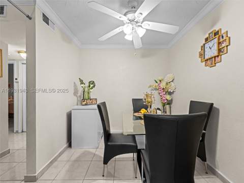 1655 W 44th Pl 448, Hialeah FL - photo 10 of 25