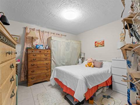 1655 W 44th Pl 448, Hialeah FL - photo 14 of 25