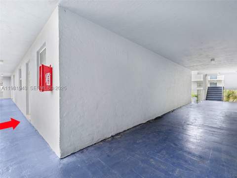 1655 W 44th Pl 448, Hialeah FL - photo 16 of 25