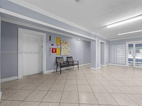 1655 W 44th Pl 448, Hialeah FL - photo 18 of 25