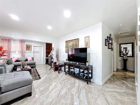 1860 NW 127th St, Miami FL - photo 10 of 48