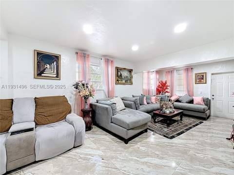 1860 NW 127th St, Miami FL - photo 11 of 48