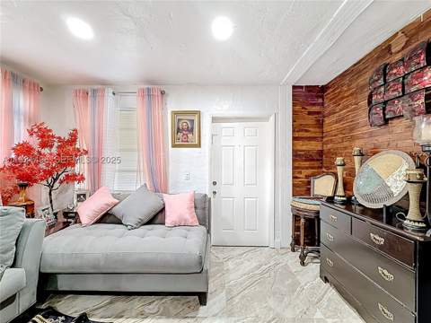 1860 NW 127th St, Miami FL - photo 8 of 48