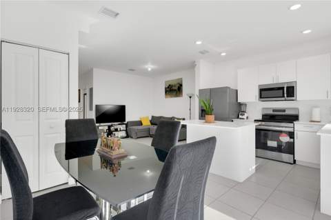 16266 SW 291st St, Homestead FL - photo 10 of 34