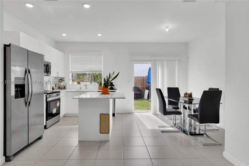 3 bedroom Townhouse at 16266 SW 291st St, Cedar Pointe, Homestead — photo 5