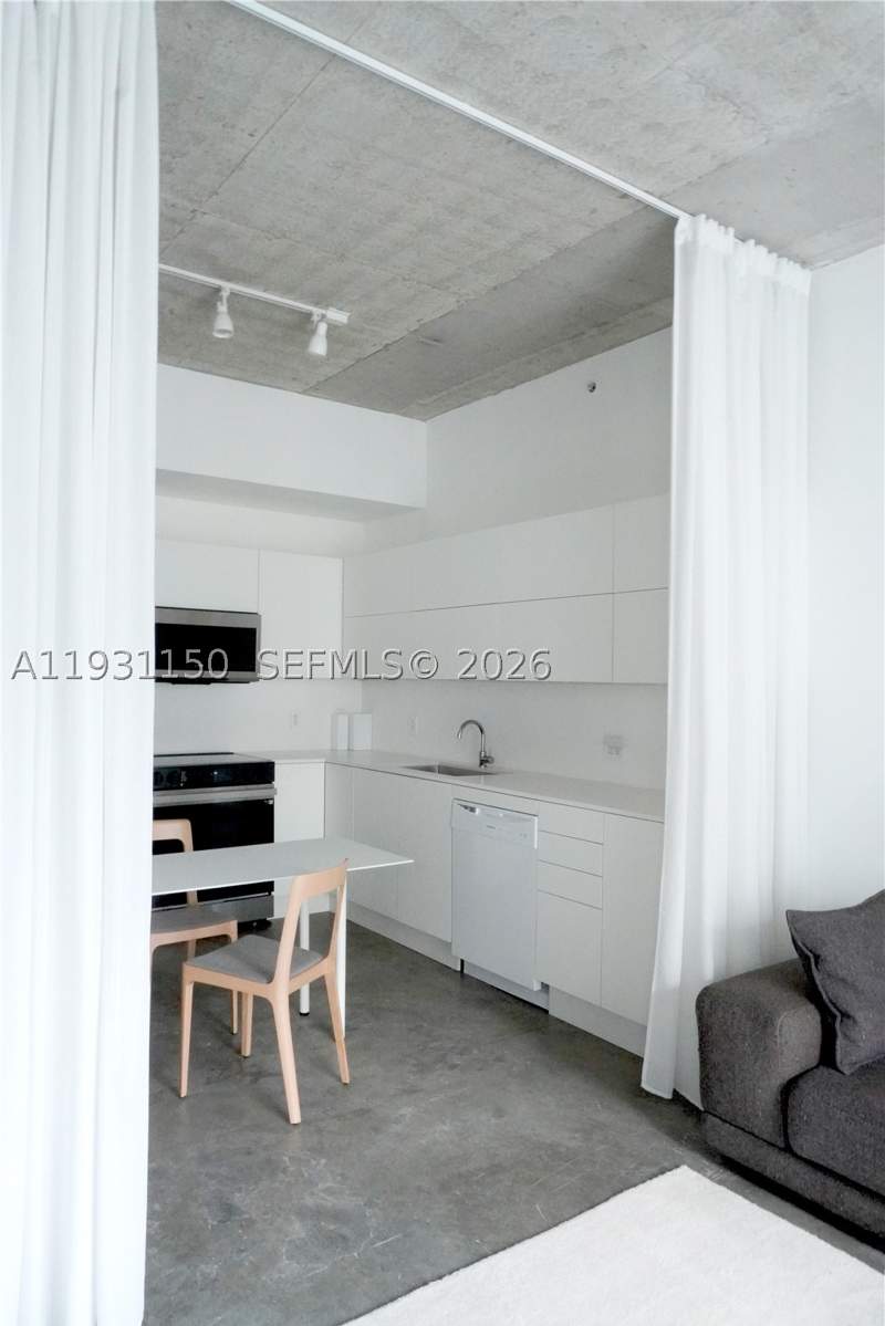 1 bedroom Condominium at 133 NE 2nd Ave 1608, The Loft Downtown II Cond, Miami — photo 5