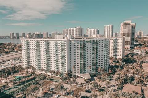 19380 Collins Ave 1003, Sunny Isles Beach FL - photo 18 of 51