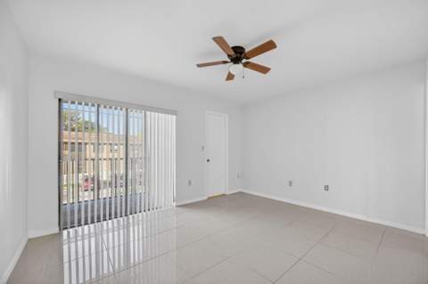 10350 SW 220th Street 236, Cutler Bay FL - photo 17 of 34