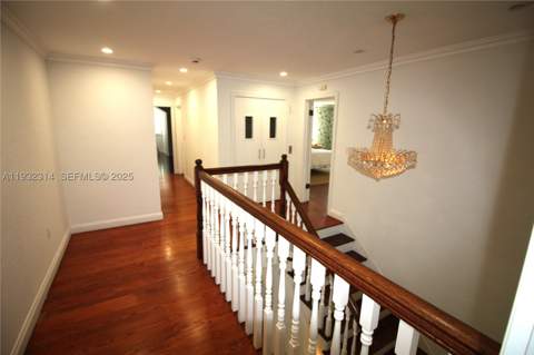 6750 Granada Blvd, Coral Gables FL - photo 11 of 52