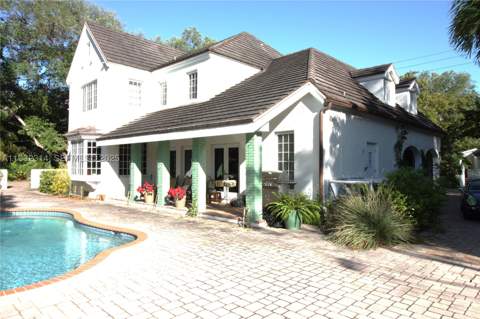 6750 Granada Blvd, Coral Gables FL - photo 6 of 52