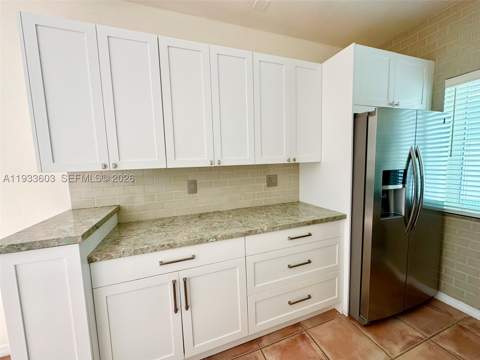 1925 Calais Drive 6, Miami Beach FL - photo 12 of 35