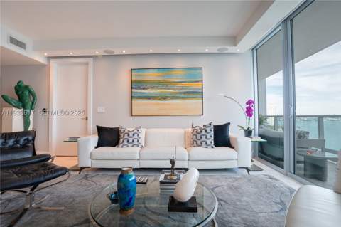 1331 Brickell Bay Dr 1609, Miami FL - photo 11 of 75