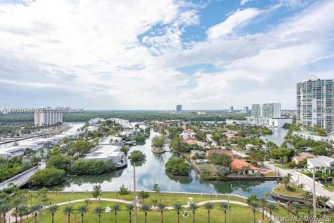 16051 Collins Ave 1503, Sunny Isles Beach FL - photo 6 of 18