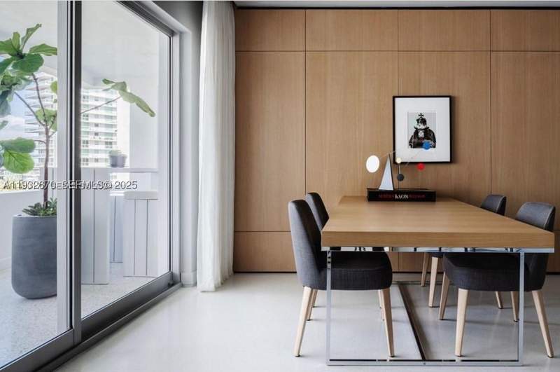1 bedroom Condominium at 16 Island Ave 6E, Belle Towers Condo, Miami Beach — photo 2