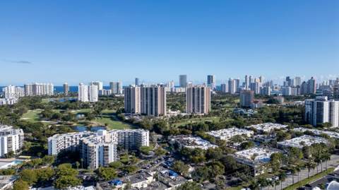 2960 NE 207 St 810, Aventura FL - photo 24 of 46