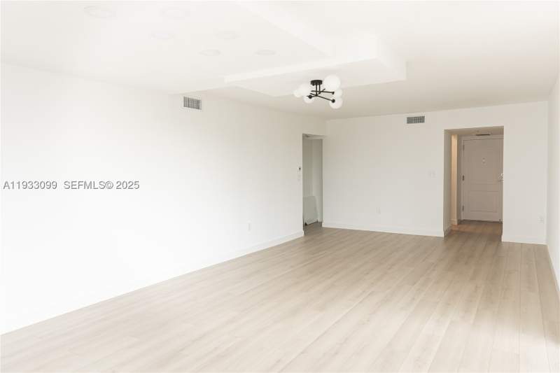 2 bedroom Condominium at 3625 N Country Club Dr 309, Aventura Eldorado Condo, Aventura — photo 2
