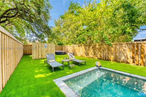 58 NW 52nd St, Miami FL - photo 7 of 36