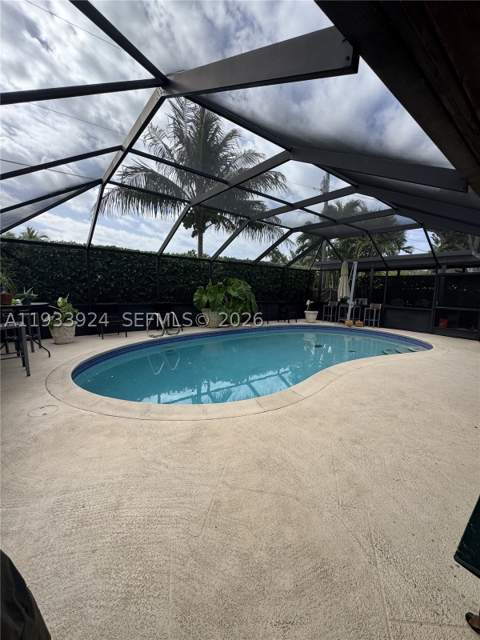 9300 SW 192nd Dr, Cutler Bay FL - photo 15 of 26