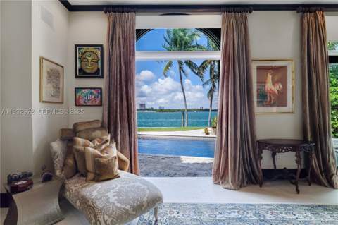 10330 W Broadview Dr, Bay Harbor Islands FL - photo 22 of 35