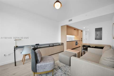 225 N Miami Avenue 901, Miami FL - photo 13 of 53