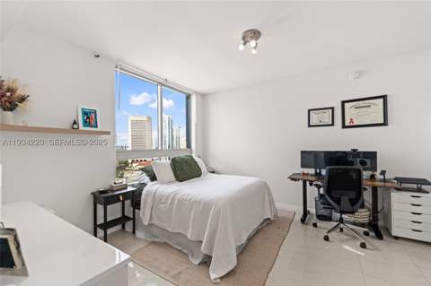 90 SW 3rd St 2109, Miami FL - photo 19 of 31