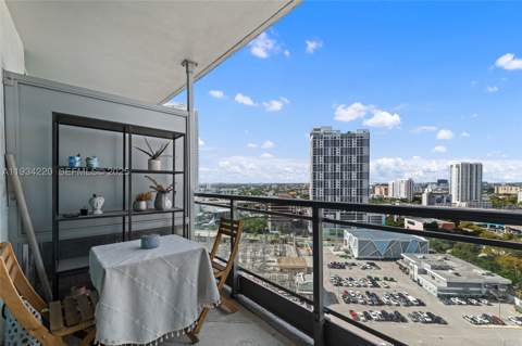 90 SW 3rd St 2109, Miami FL - photo 23 of 31