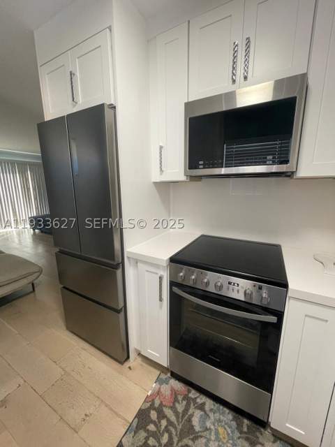 1235 Pennsylvania Ave 4E, Miami Beach FL - photo 16 of 18