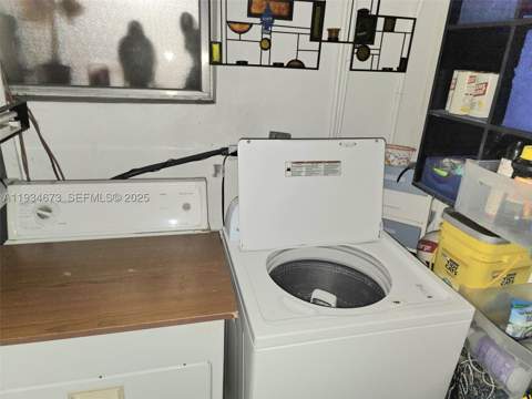 3601 NW 102nd St, Miami FL - photo 17 of 19