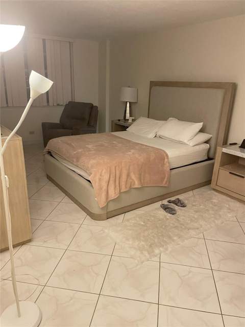 251 174th Street 220, Sunny Isles Beach FL - photo 7 of 25