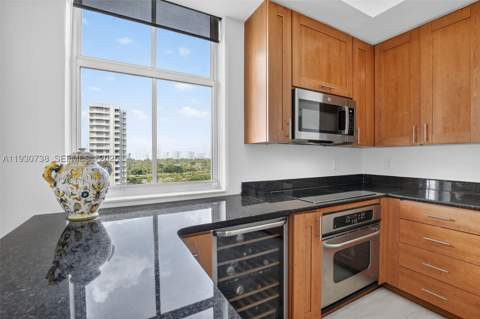 3340 NE 190th St 1101, Aventura FL - photo 12 of 72