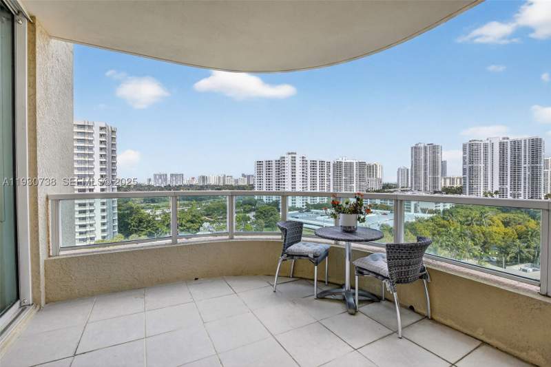 2 bedroom Condominium at 3340 NE 190th St 1101, Aventura Marina Condo Num, Aventura — photo 5