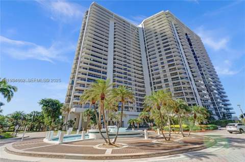 20281 E Country Club Dr 501, Aventura FL - photo 21 of 29