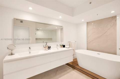 1500 Ocean Dr 1201, Miami Beach FL - photo 12 of 31