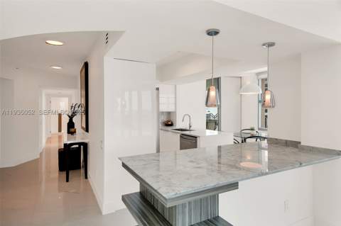 1500 Ocean Dr 1201, Miami Beach FL - photo 19 of 31