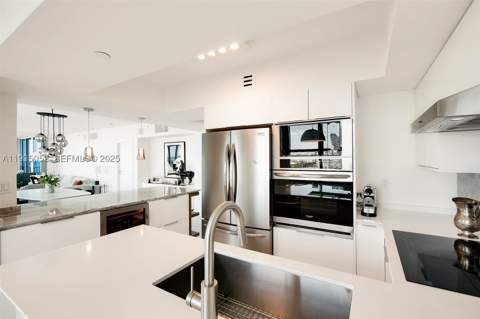 1500 Ocean Dr 1201, Miami Beach FL - photo 20 of 31
