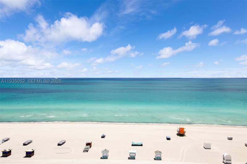 3 bedroom Condominium at 1500 Ocean Dr 1201, 1500 Ocean Drive Condo, Miami Beach — photo 3