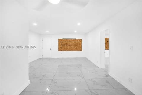 265 NW 135th, North Miami FL - photo 13 of 27