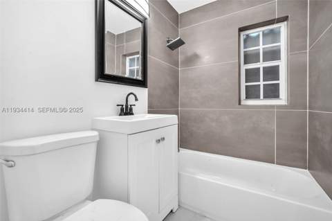 265 NW 135th, North Miami FL - photo 8 of 27
