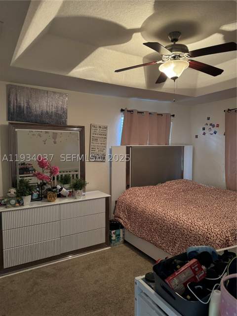 1043 SE 23rd Ave, Homestead FL - photo 6 of 13