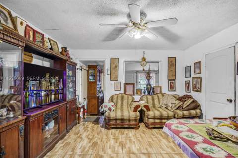 191 NW 83rd St, Miami FL - photo 9 of 36