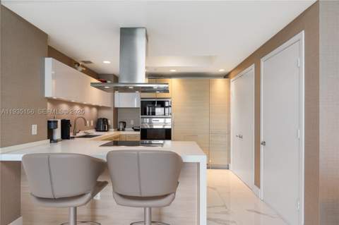 17301 Biscayne Blvd 908, North Miami Beach FL - photo 11 of 54