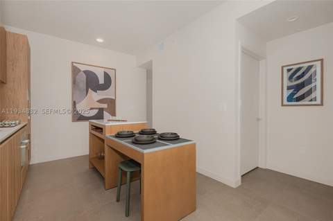 11 NE 6 St 2709, Miami FL - photo 20 of 41