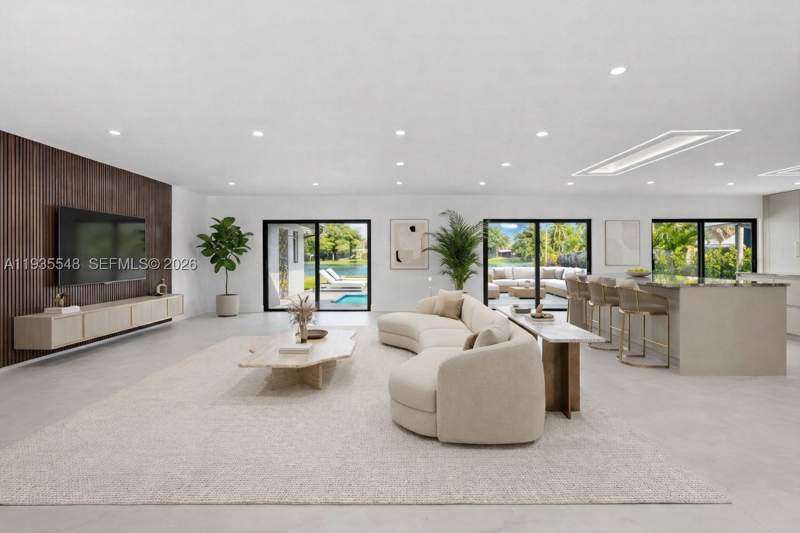 4 bedroom SingleFamilyResidence at 18735 NE 18th Ave, Greyknoll Golf Ests, Miami — photo 3