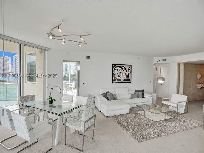 3 bedroom Condominium at 3370 Hidden Bay Dr 508, 100 Hidden Bay Condo, Aventura — photo 3