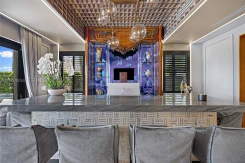 176 S Hibiscus Drive, Miami Beach FL - photo 11 of 43