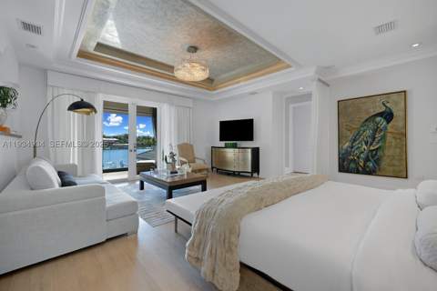176 S Hibiscus Drive, Miami Beach FL - photo 20 of 43