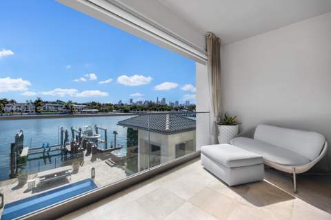 176 S Hibiscus Drive, Miami Beach FL - photo 23 of 43
