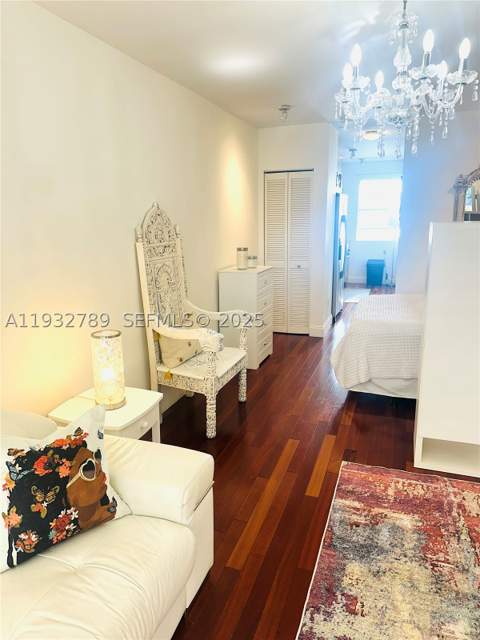 1340 Drexel Ave 406, Miami Beach FL - photo 10 of 28