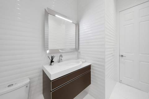 16430 NE 30th Avenue, North Miami Beach FL - photo 20 of 29