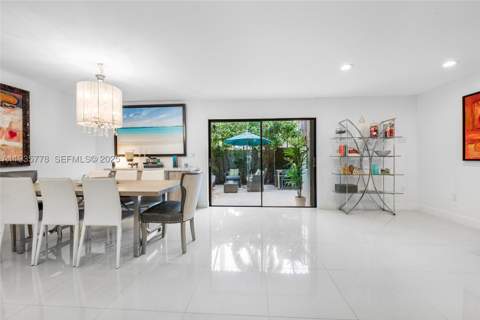 7075 SW 67th Ave 14, South Miami FL - photo 10 of 20